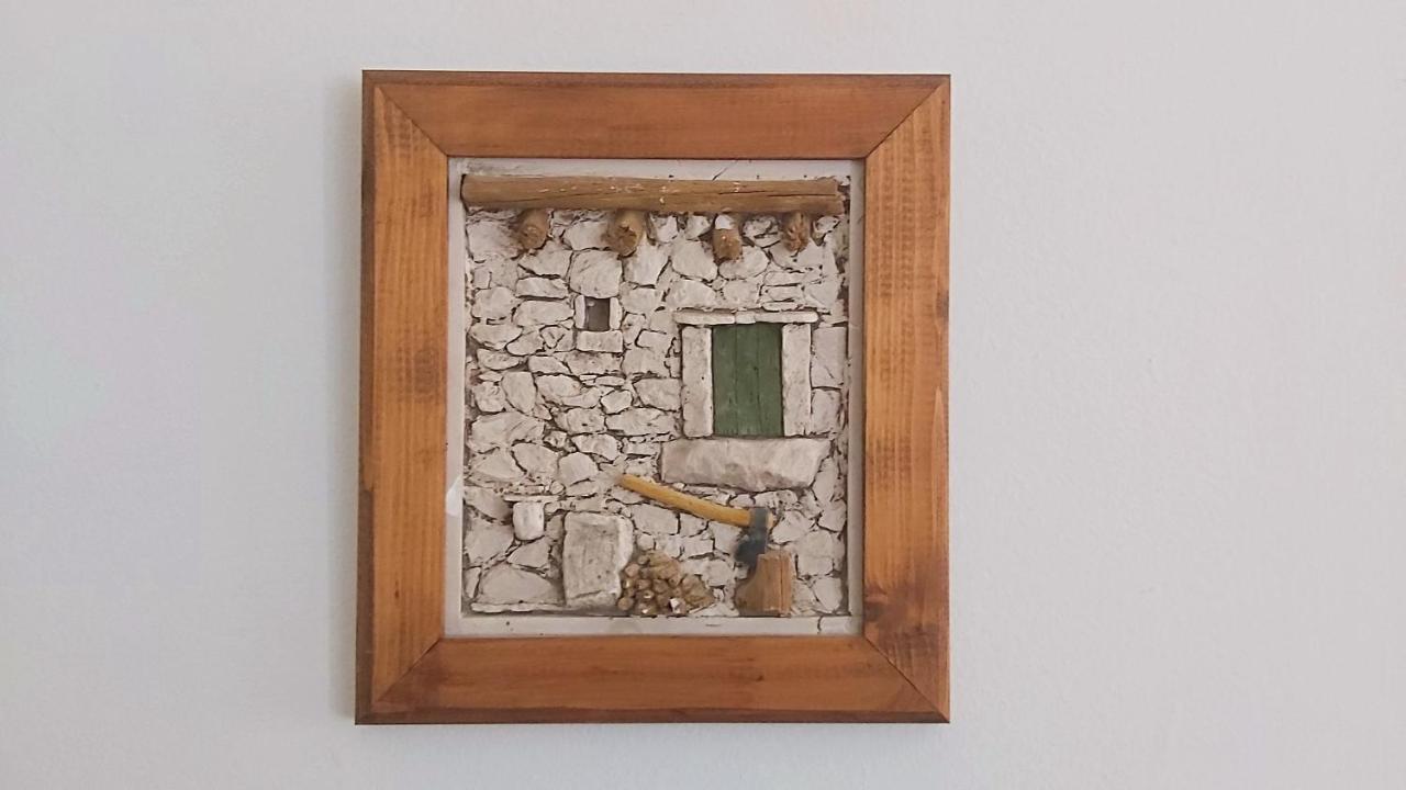 Apartment Mandic Omiš Esterno foto