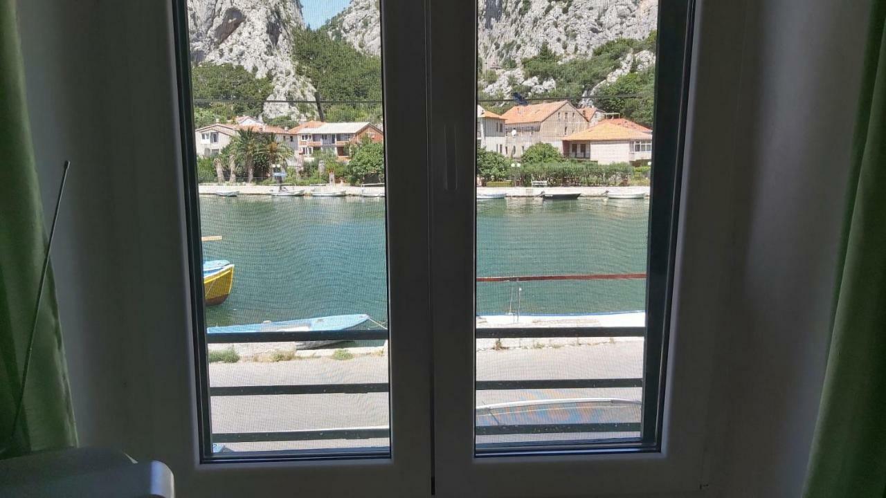Apartment Mandic Omiš Esterno foto