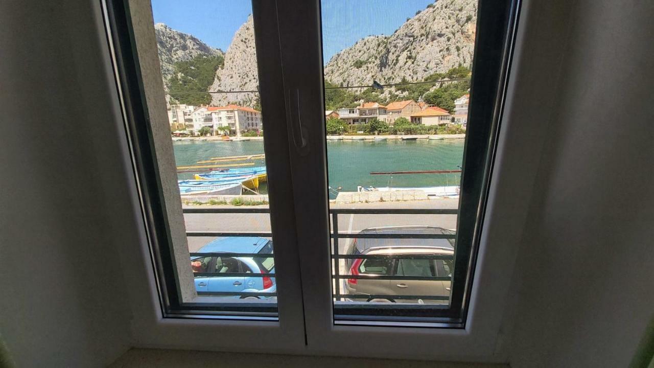 Apartment Mandic Omiš Esterno foto
